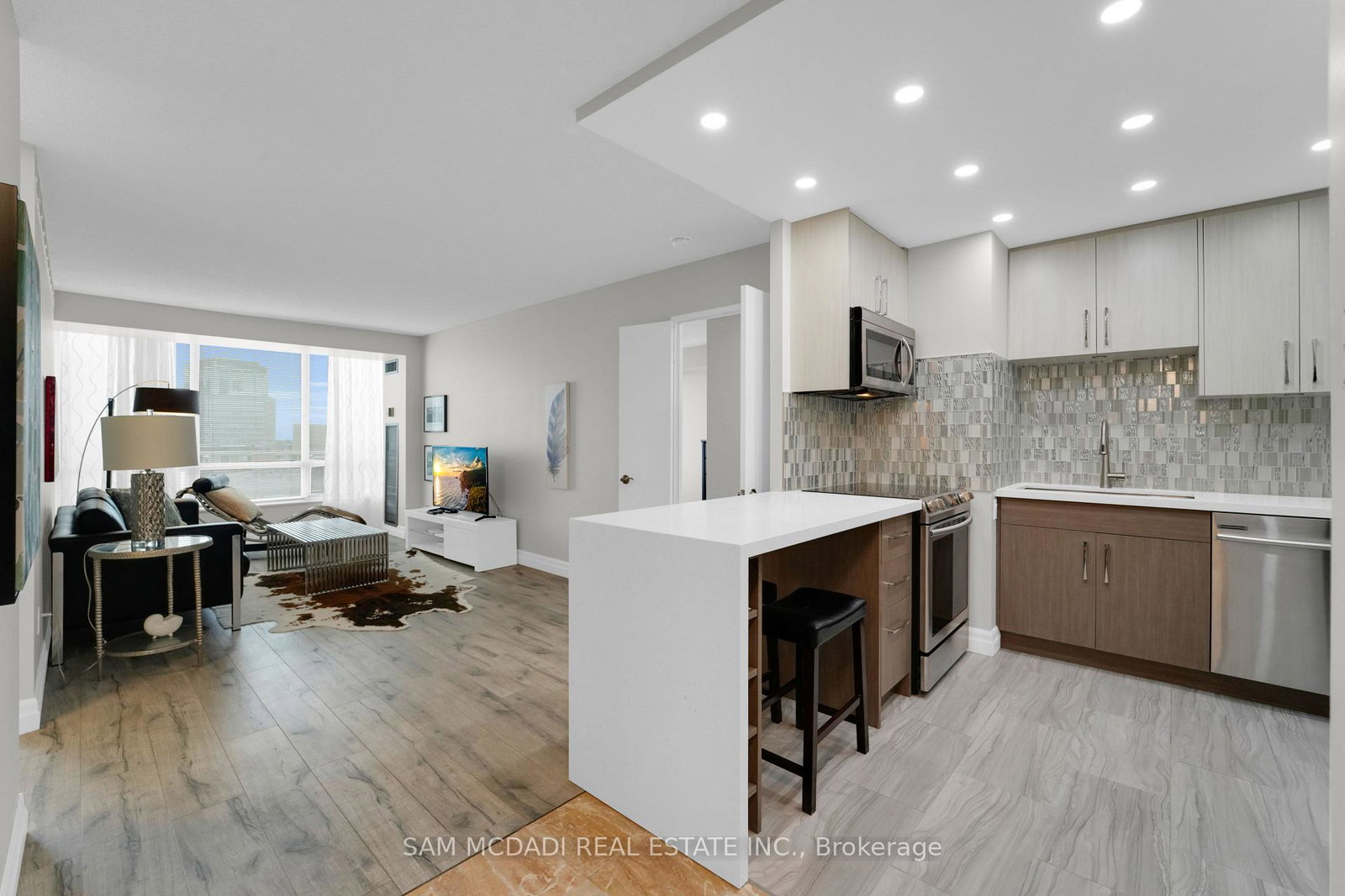 1300-islington-avenue-etobicoke-ontario-w12697406