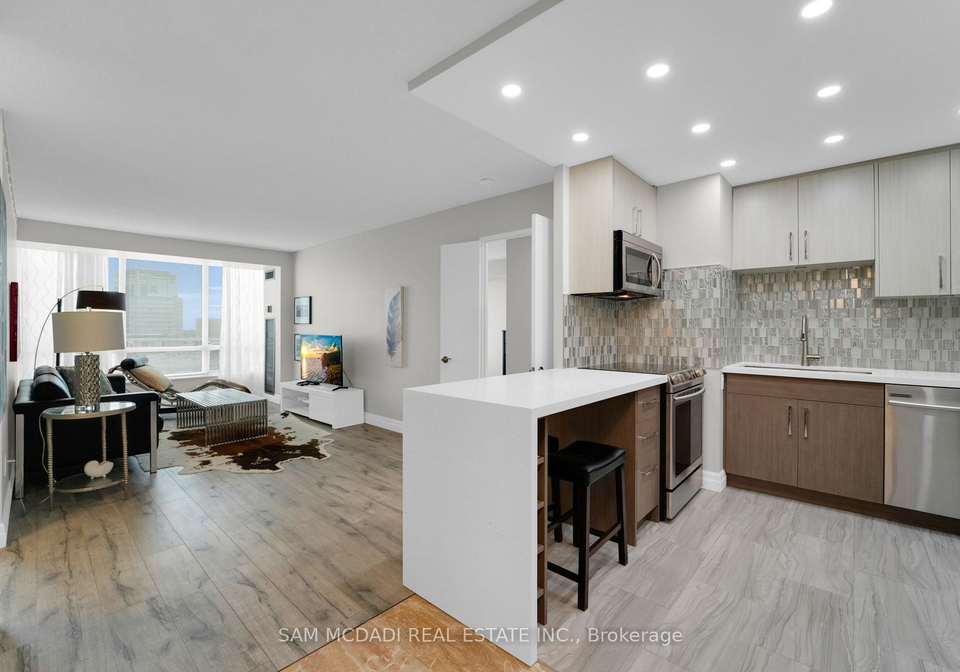1300-islington-avenue-etobicoke-ontario-w12697406