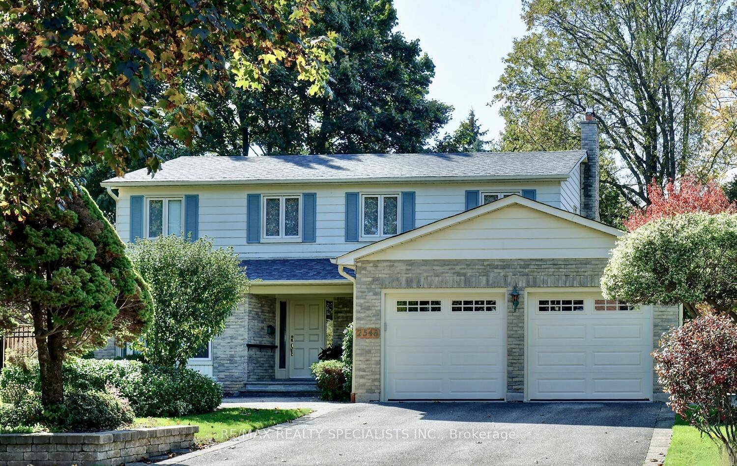 2548-king-richards-place-mississauga-ontario-w12697454