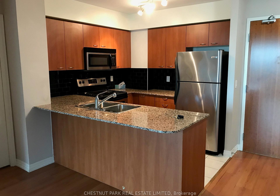 1403-royal-york-road-etobicoke-ontario-w12697474