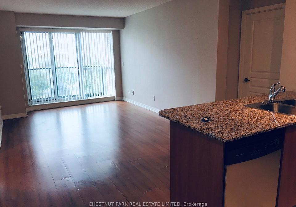 1403-royal-york-road-etobicoke-ontario-w12697474