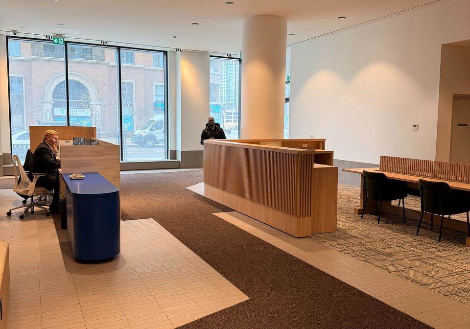 395-square-one-drive-mississauga-ontario-w12697642
