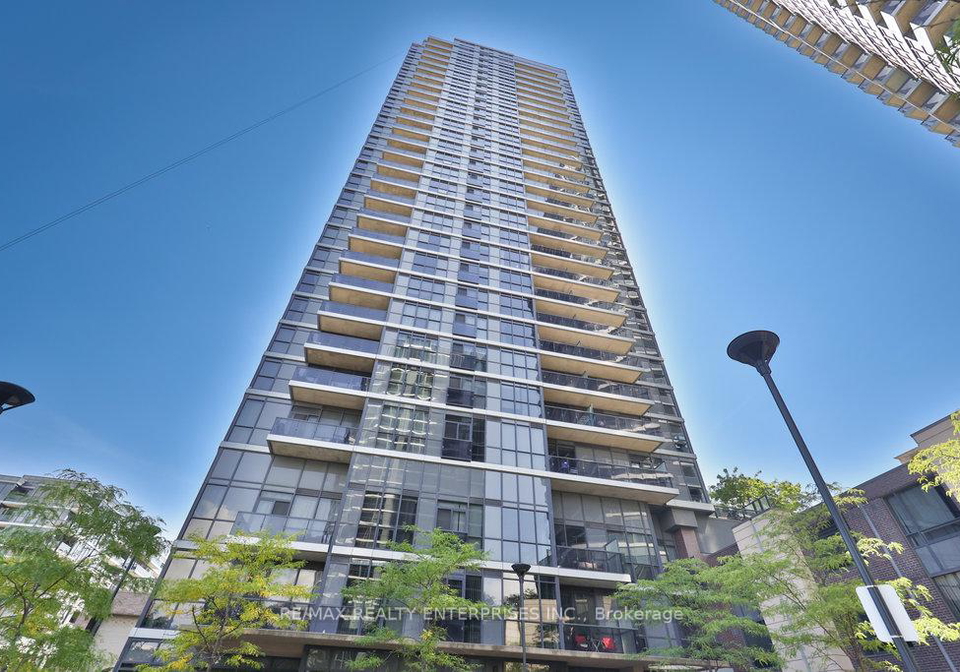 9-valhalla-inn-road-etobicoke-ontario-w12697846