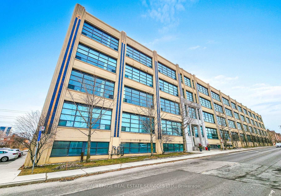1001-roselawn-avenue-north-york-ontario-w12697934