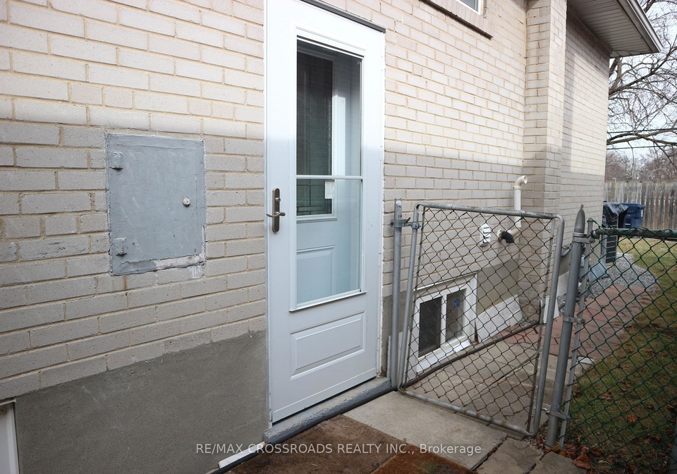 11-bankfield-drive-etobicoke-ontario-w12697992