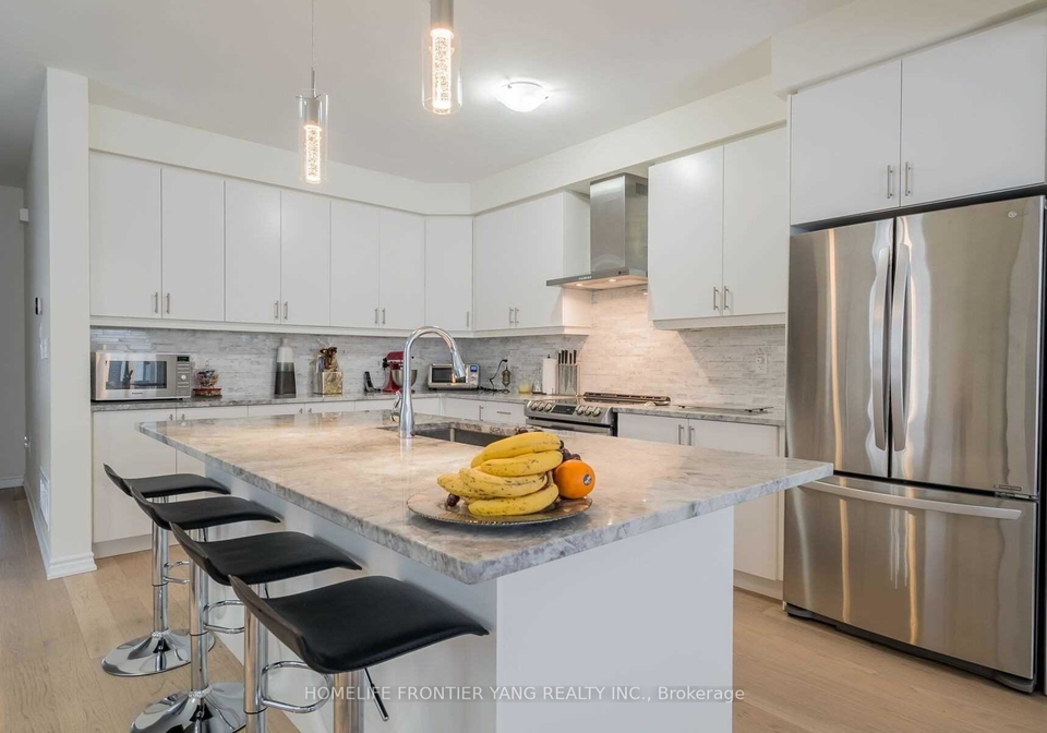 35-father-redmond-way-etobicoke-ontario-w12698284