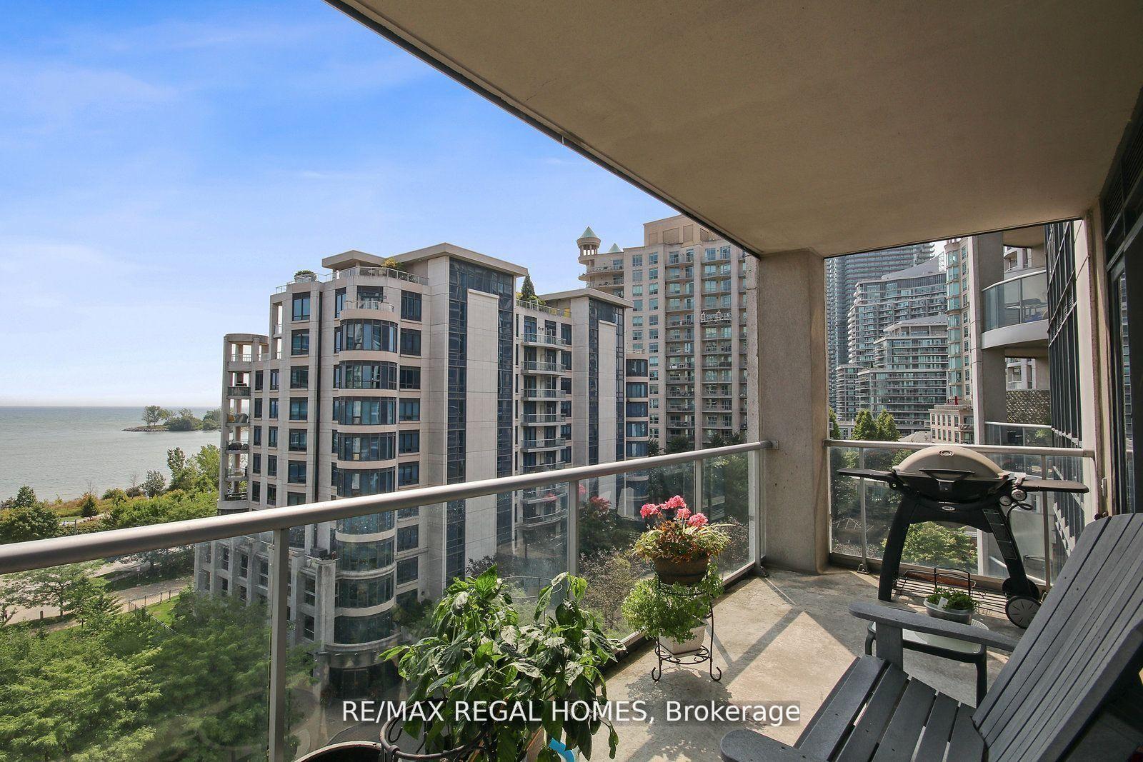 2083-lake-shore-boulevard-w-etobicoke-ontario-w12698360