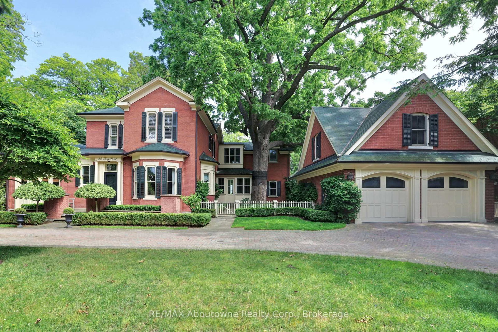 350-king-street-oakville-ontario-w12698652