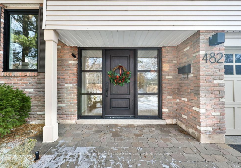 482-anthony-drive-oakville-ontario-w12698684