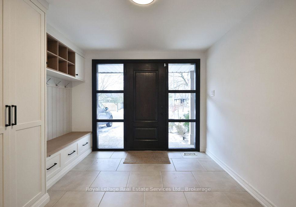 482-anthony-drive-oakville-ontario-w12698684