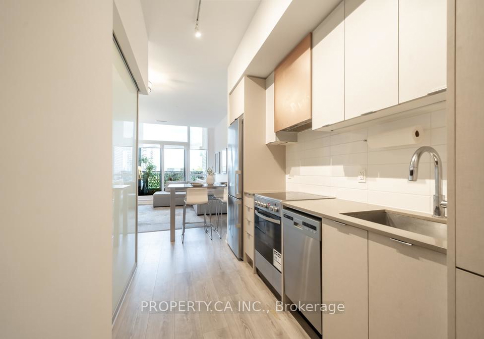 10-gibbs-road-etobicoke-ontario-w12698788