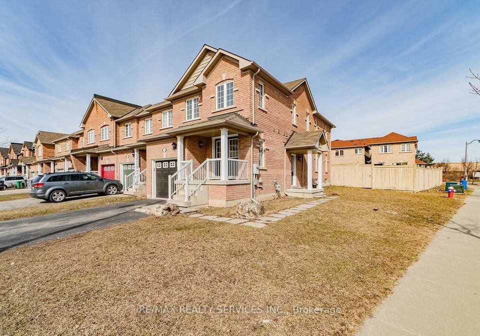 2-tanasi-road-brampton-ontario-w12698840