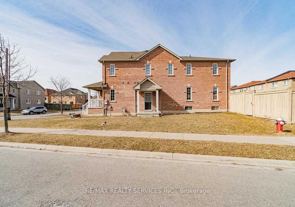 2-tanasi-road-brampton-ontario-w12698840