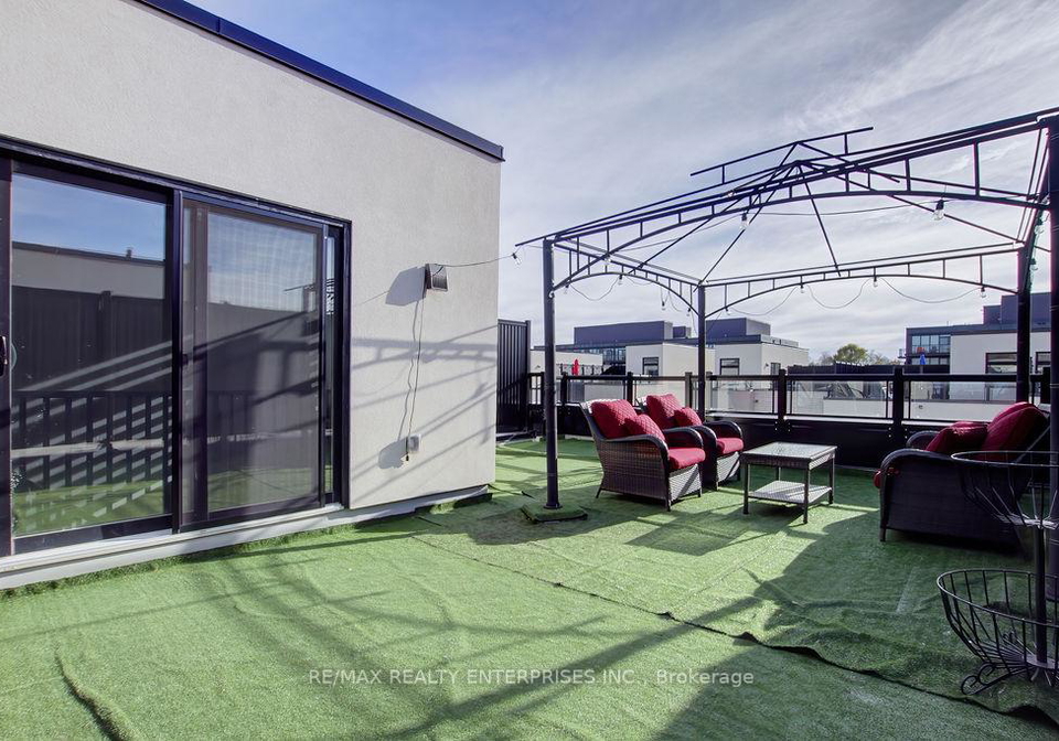1121-cooke-boulevard-burlington-ontario-w12699346