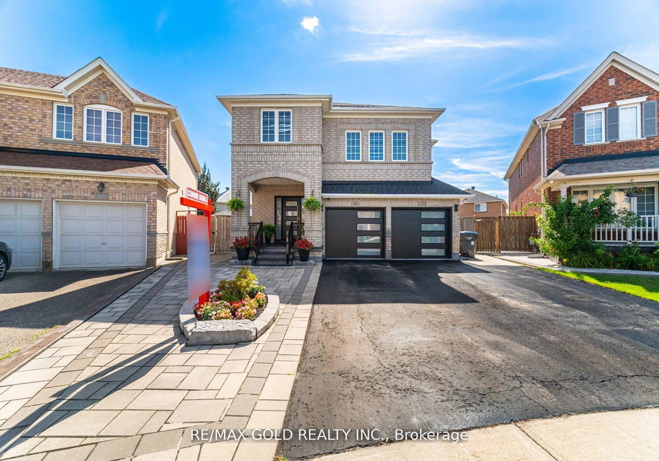 10-cloverlawn-street-brampton-ontario-w12699420