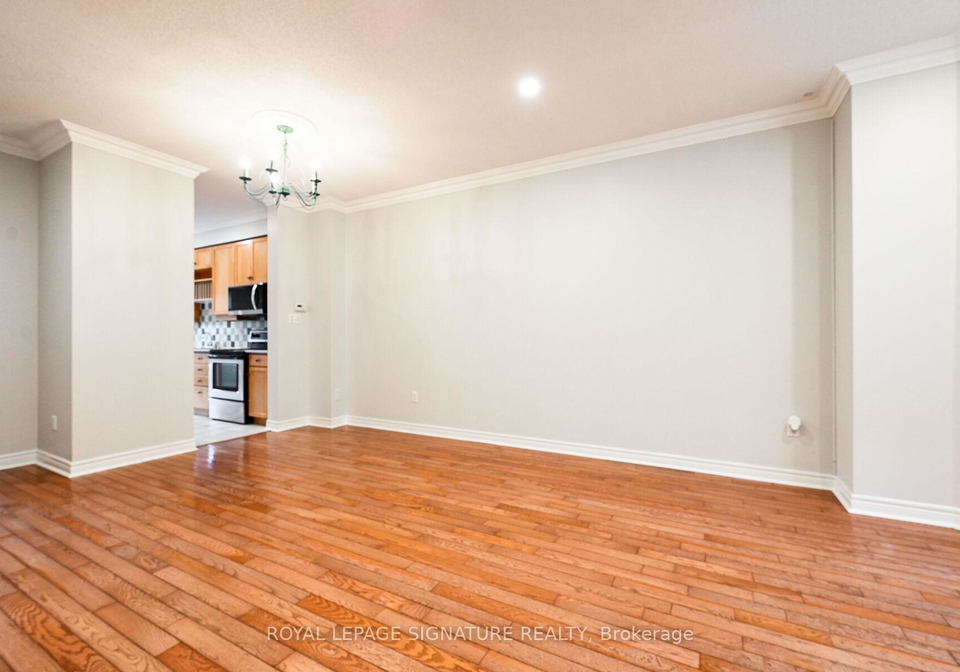 12-the-greenery-oakville-ontario-w12699452