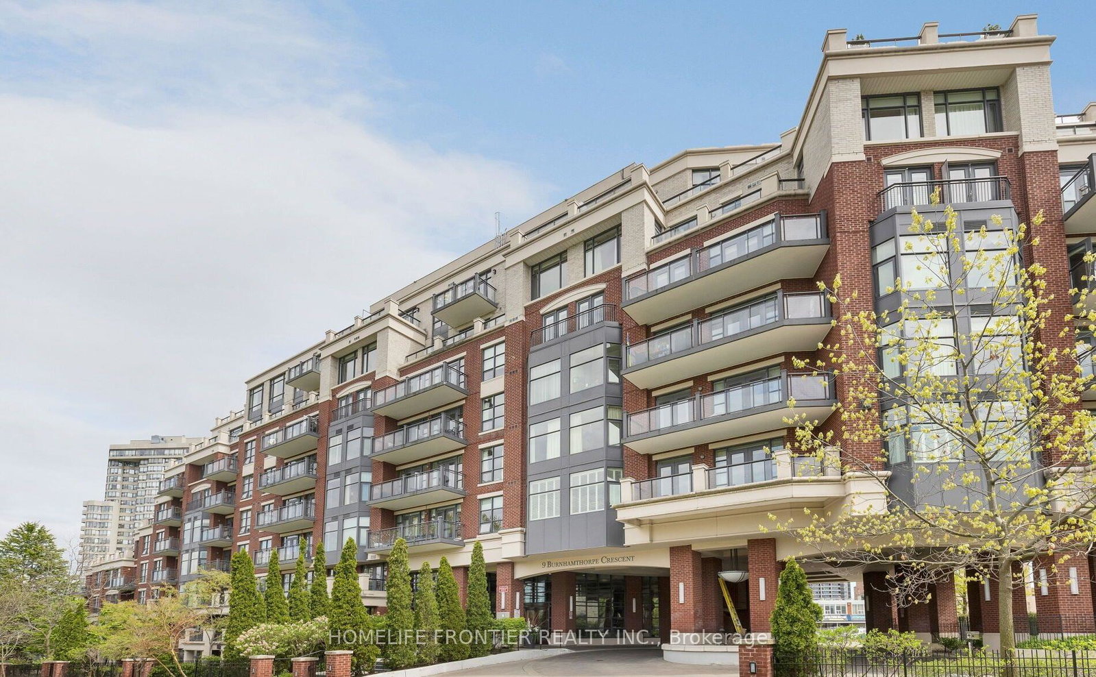 9-burnhamthorpe-crescent-etobicoke-ontario-w12699476