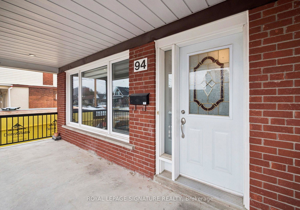 94-belgravia-avenue-north-york-ontario-w12699604
