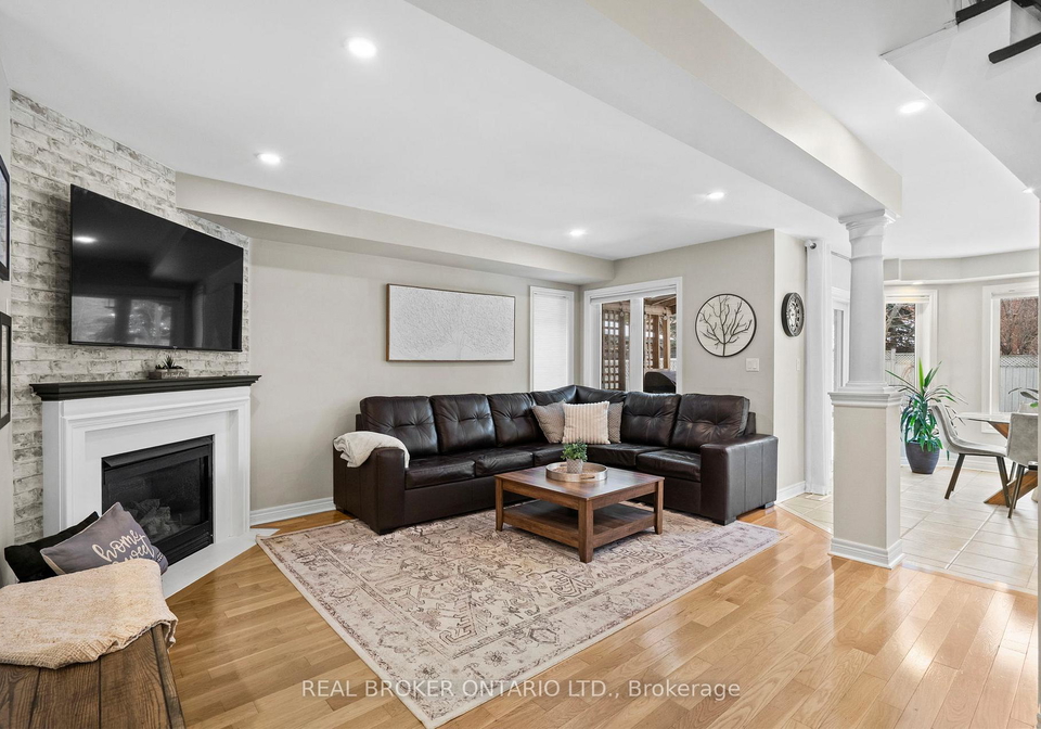 16-forsyth-crescent-halton-hills-ontario-w12699632