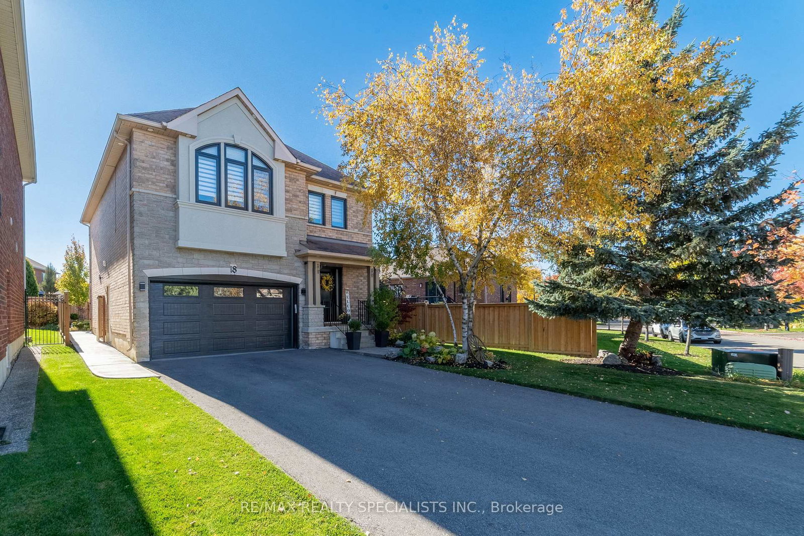 18-pinebrook-circle-caledon-ontario-w12700118