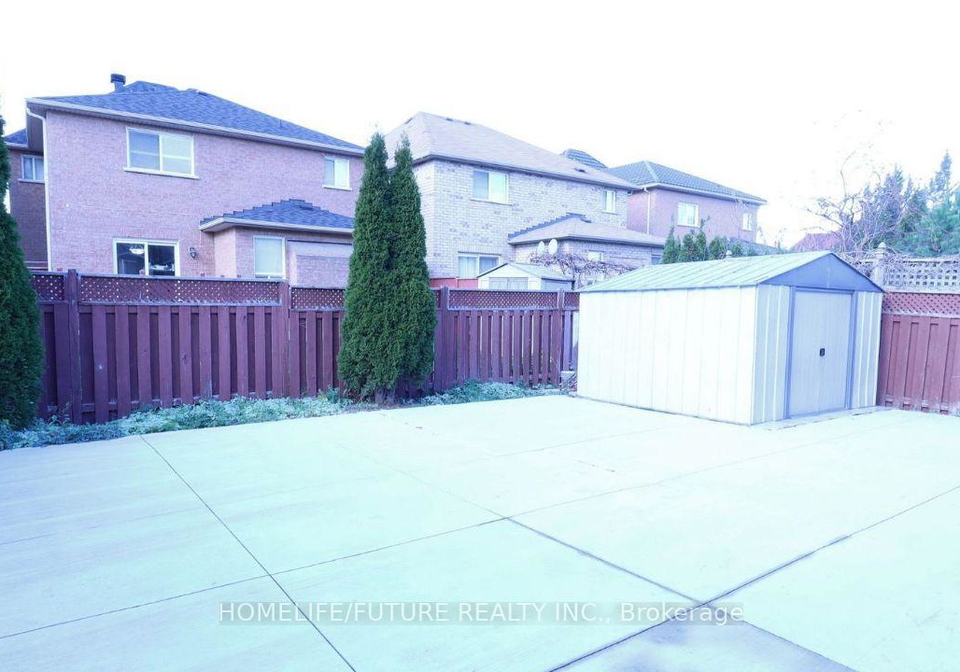 162-cadillac-crescent-brampton-ontario-w12700374