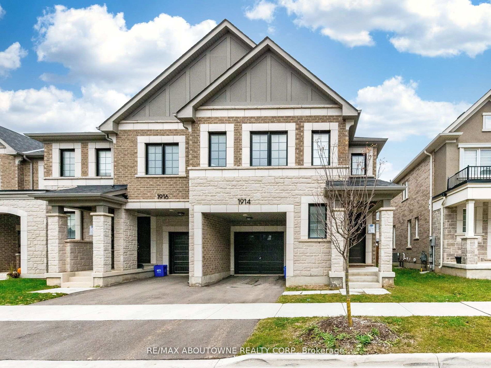 1914-thames-circle-milton-ontario-w12700466