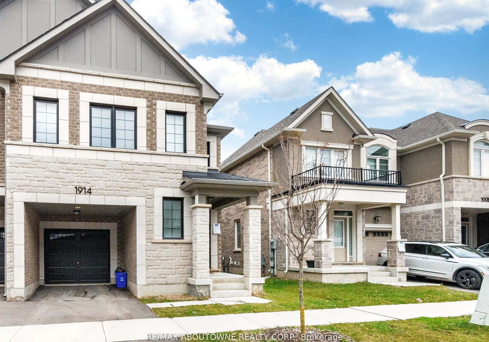 1914-thames-circle-milton-ontario-w12700466