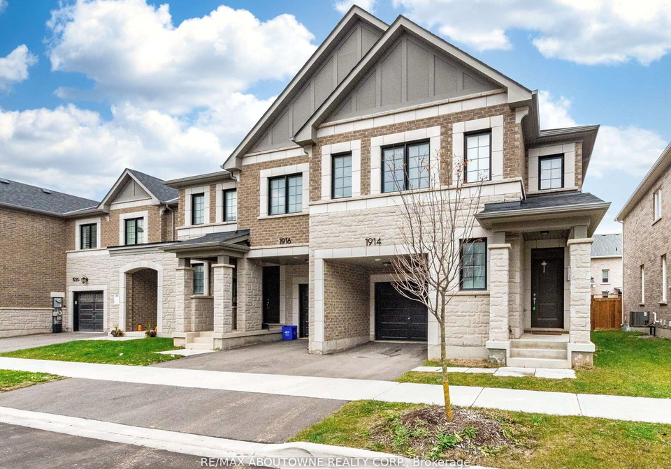 1914-thames-circle-milton-ontario-w12700466