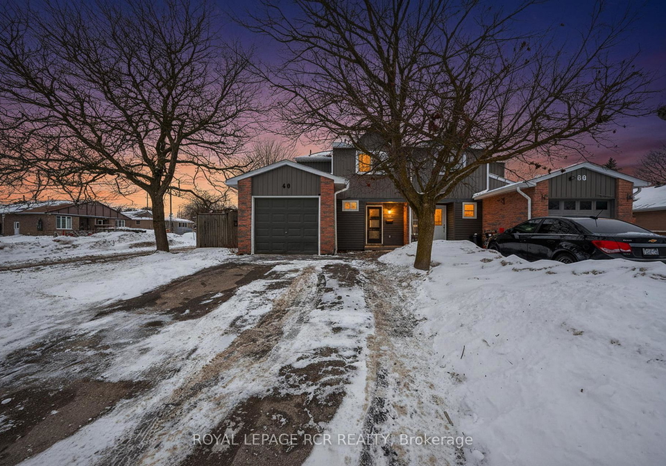 60-manor-crescent-orangeville-ontario-w12700852