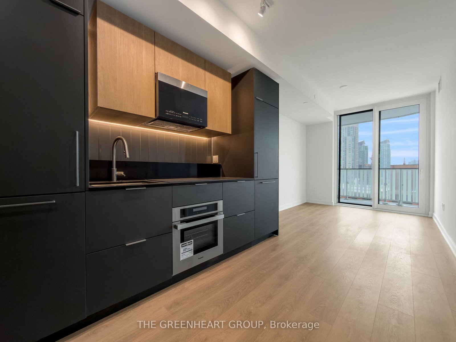 1-fairview-road-e-mississauga-ontario-w12701144