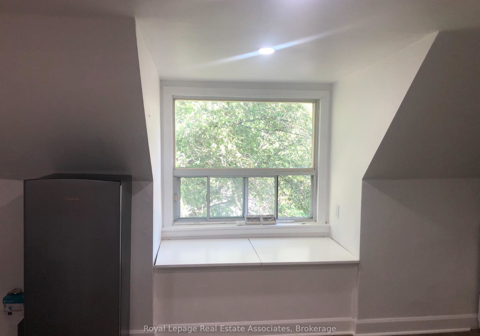 2283-dundas-street-w-toronto-ontario-w12701248