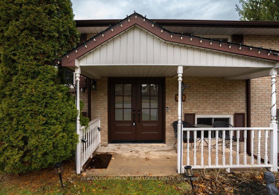 301-lakeview-avenue-burlington-ontario-w12701254