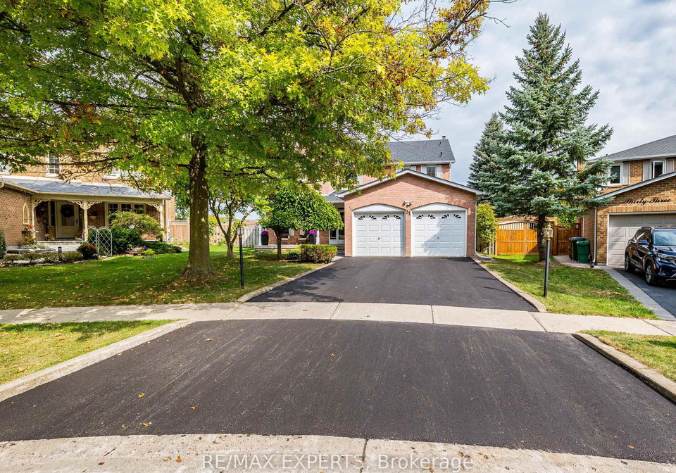 31-mccabe-crescent-caledon-ontario-w12701440