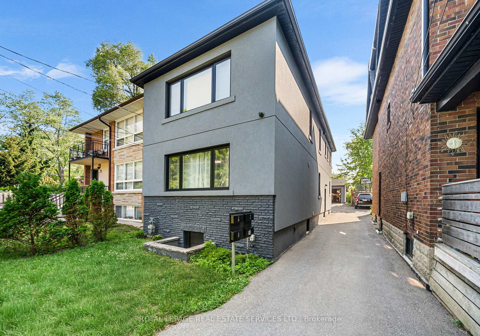 50-arcadian-circle-etobicoke-ontario-w12701580