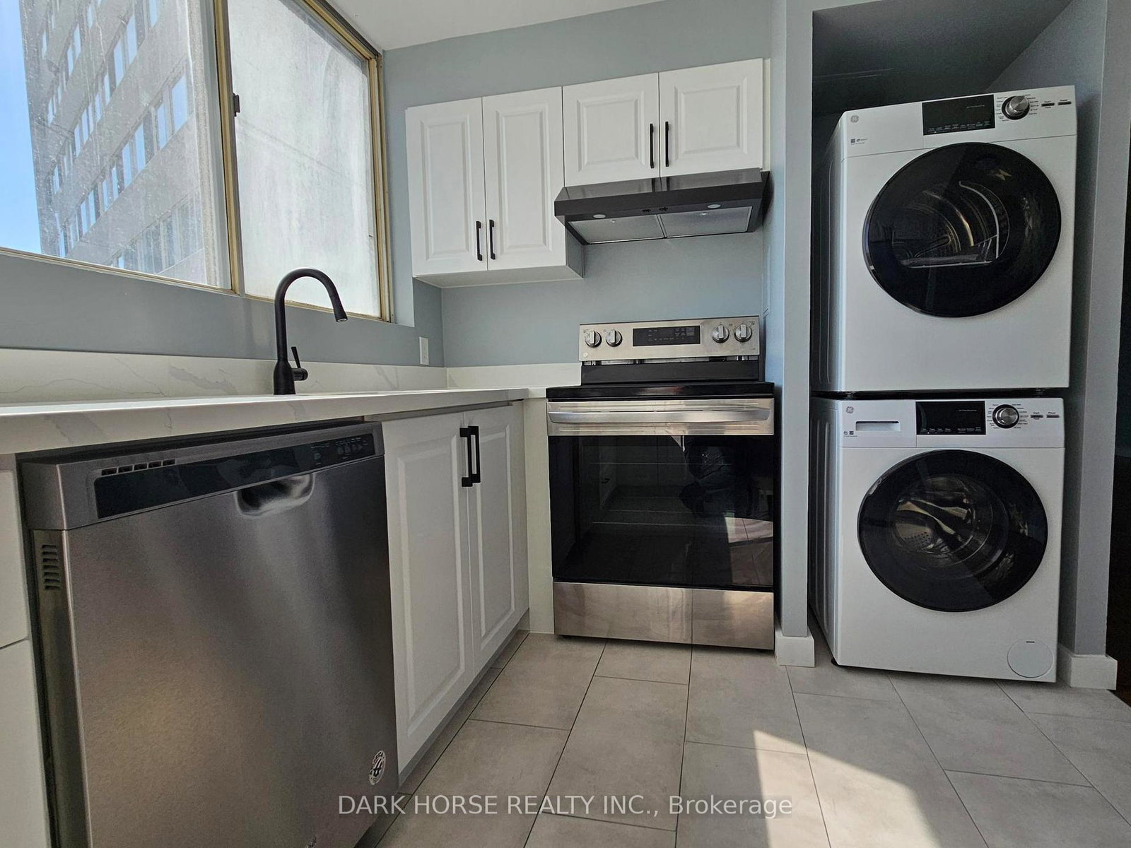 3695-kaneff-crescent-mississauga-ontario-w12702100