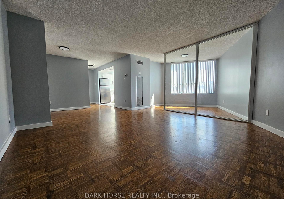 3695-kaneff-crescent-mississauga-ontario-w12702100