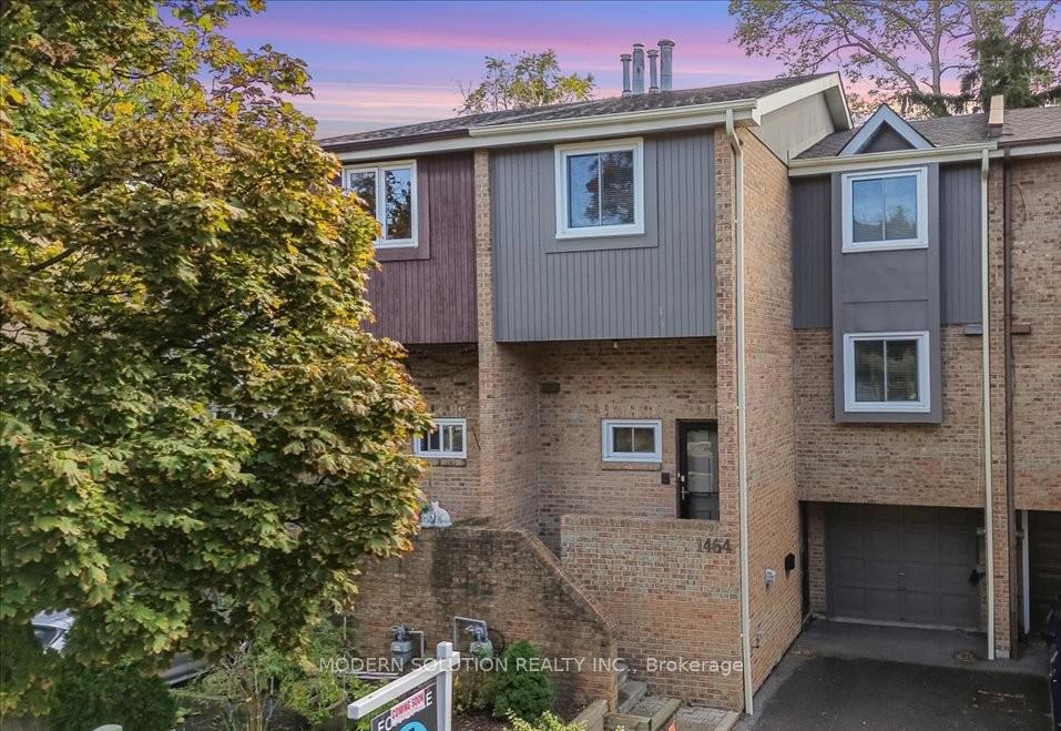 1464-credit-woodlands-court-mississauga-ontario-w12702186