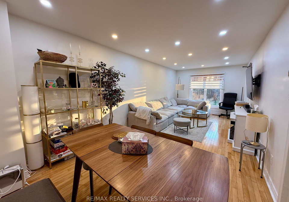 15-inverhuron-trail-oakville-ontario-w12702306