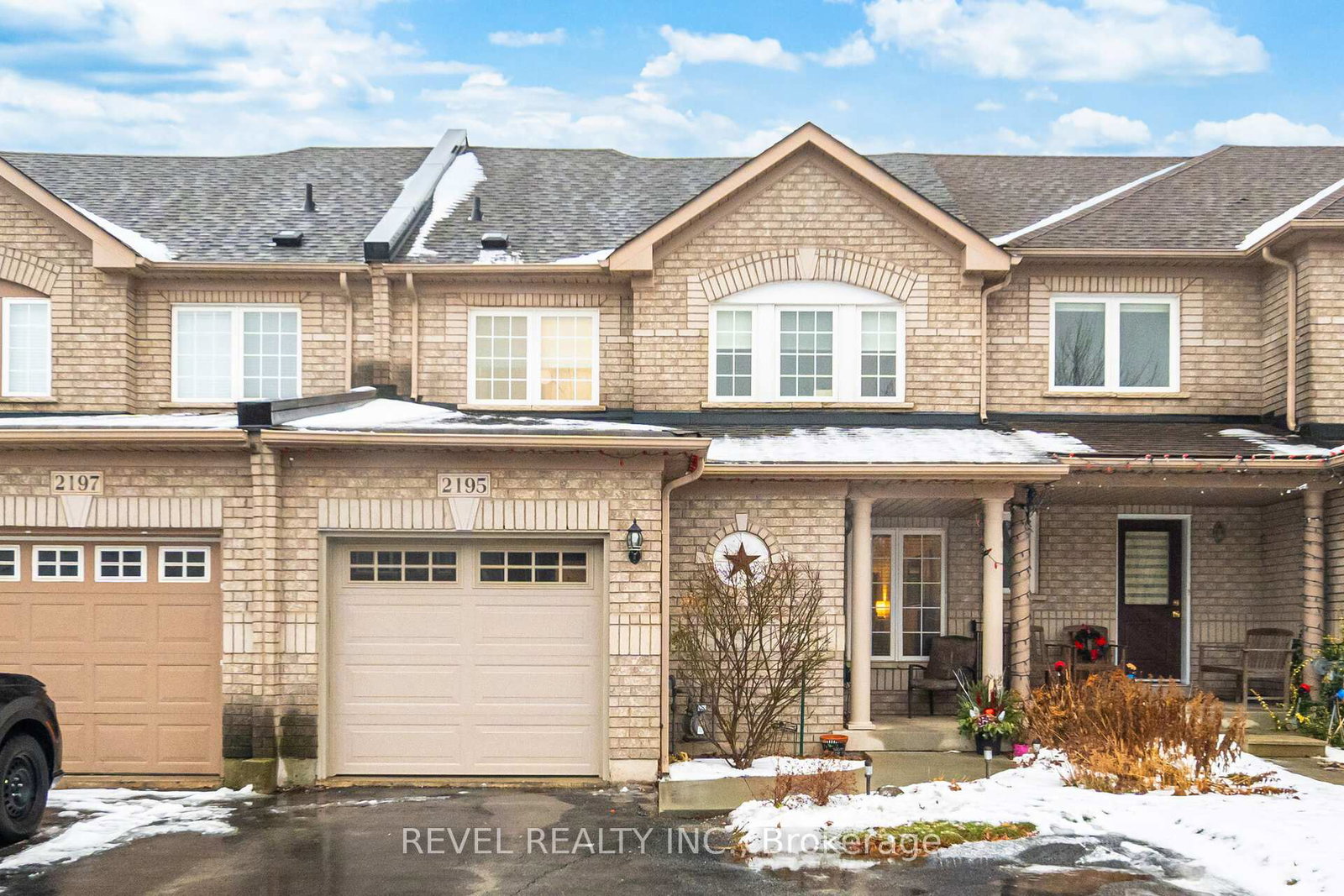 2195-hummingbird-way-oakville-ontario-w12702568