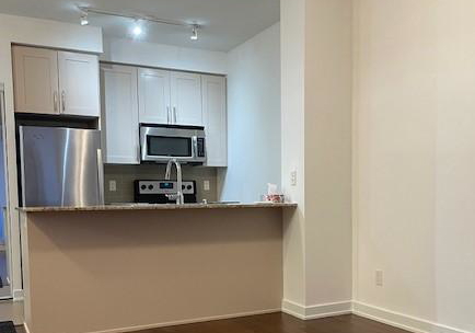 4070-confederation-parkway-mississauga-ontario-w12702572