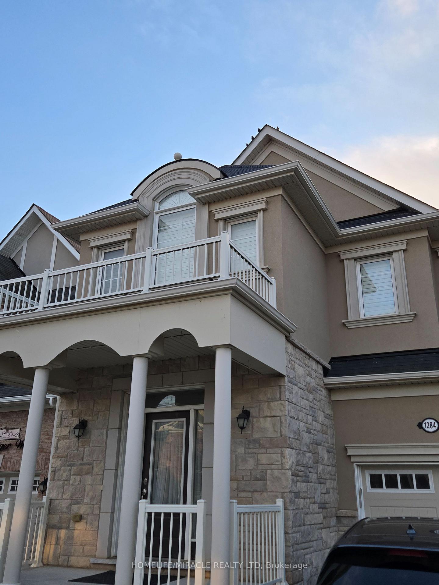 1284-leger-way-milton-ontario-w12702674