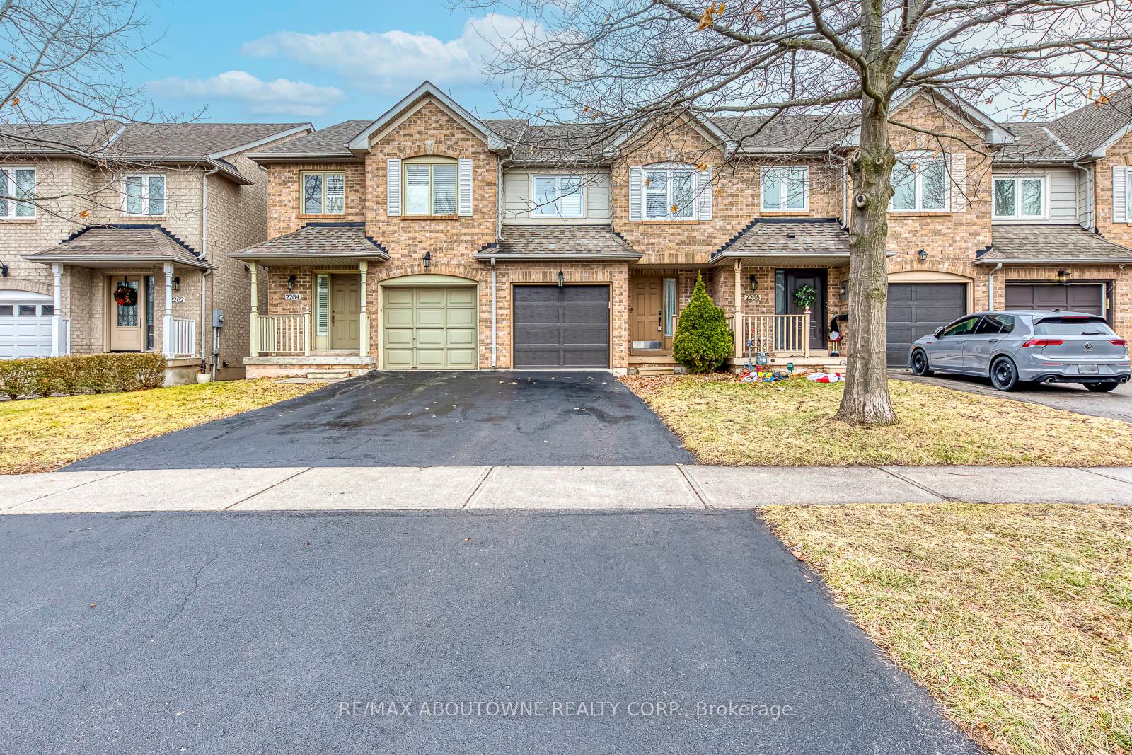 2266-arbourview-drive-oakville-ontario-w12702730