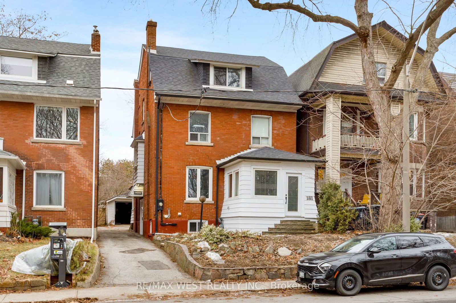 181-parkside-drive-toronto-ontario-w12703252