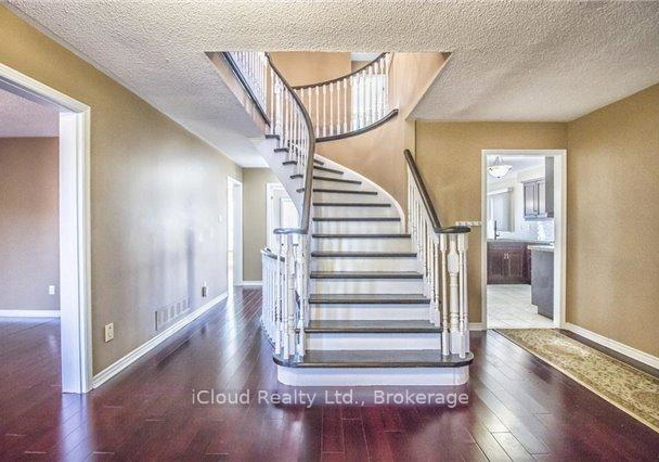 2667-wynten-way-oakville-ontario-w12703256
