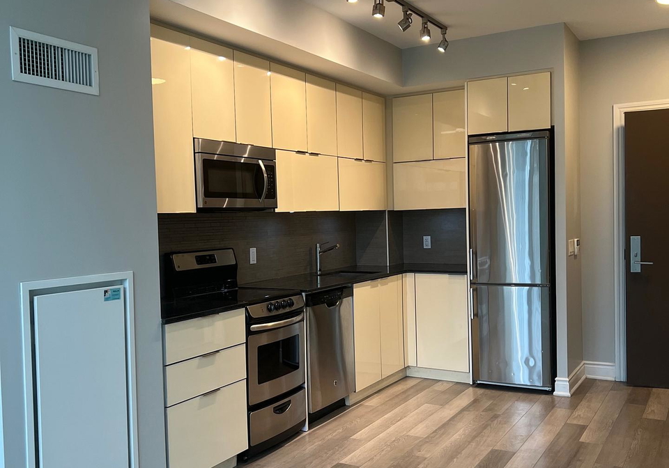 80-marine-parade-drive-etobicoke-ontario-w12703390