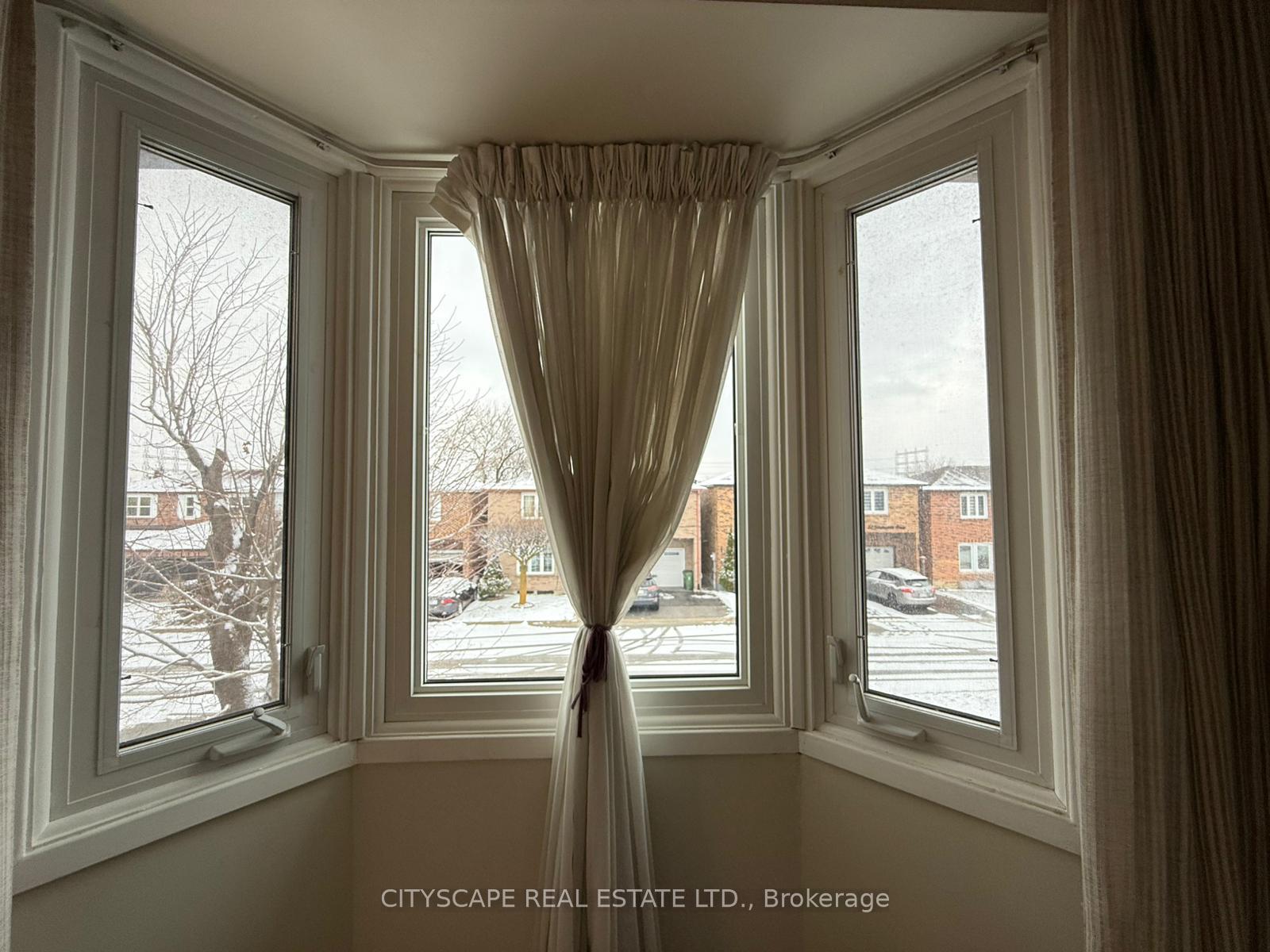 69-woolenscote-circle-etobicoke-ontario-w12703554