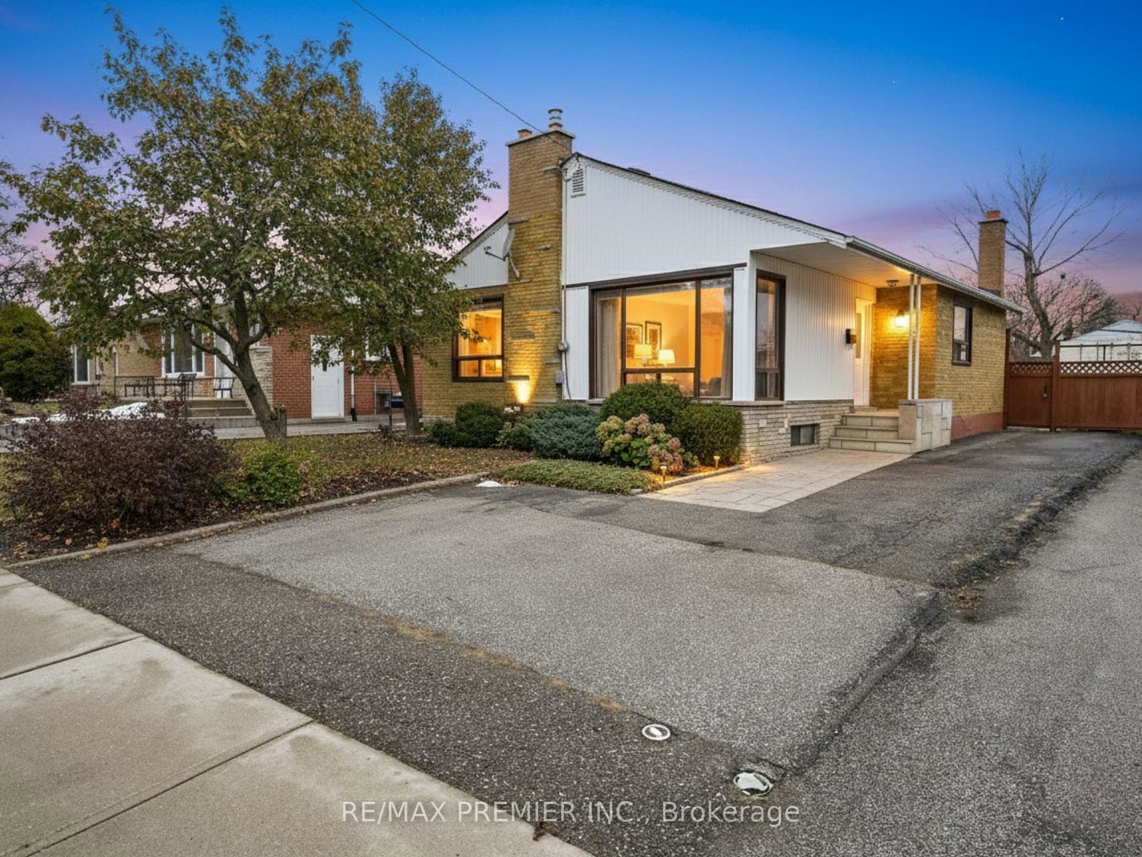 30-moncrieff-drive-etobicoke-ontario-w12703638