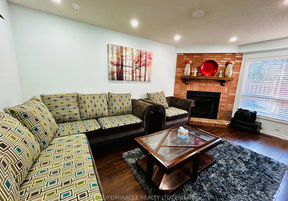 3035-dalehurst-drive-mississauga-ontario-w12705484