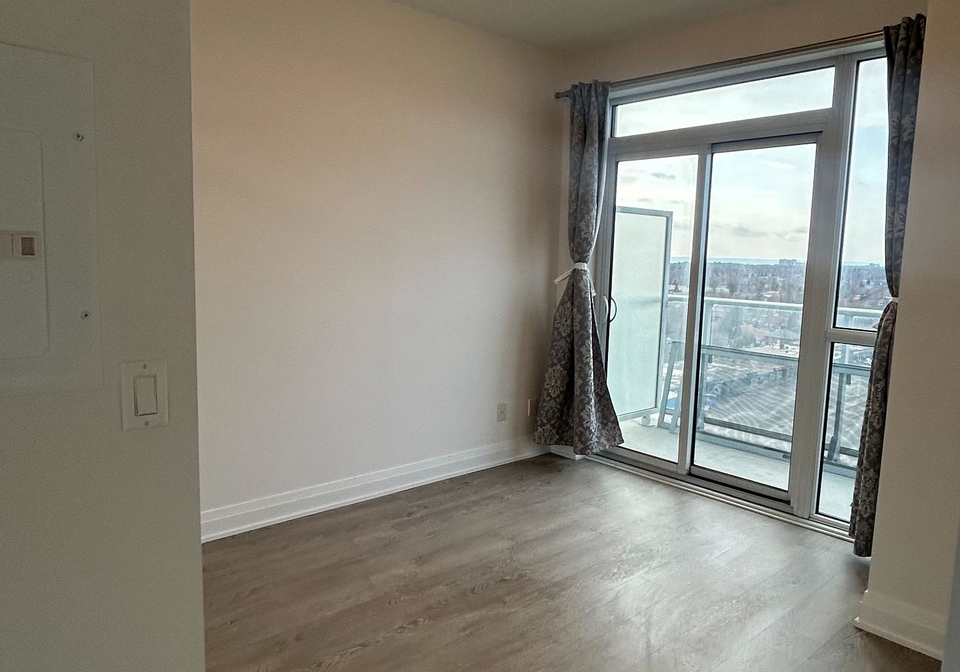 55-speers-road-oakville-ontario-w12705662