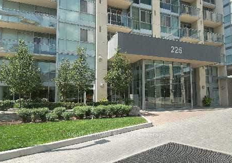 225-webb-drive-n-mississauga-ontario-w12705674